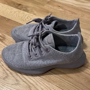 Allbirds Lavender Wool Runners Womens Size 6